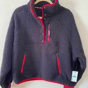 tommy hilfiger pullover jacket